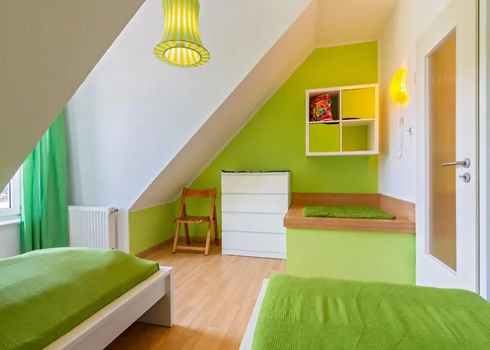 Moewenschiss 度假居 多纳莫塞尔